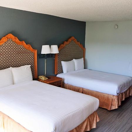 Hotel Elev8 คอนโร ภายนอก รูปภาพ