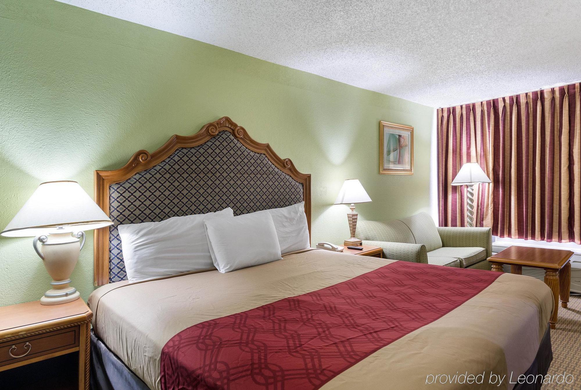 Hotel Elev8 คอนโร ภายนอก รูปภาพ